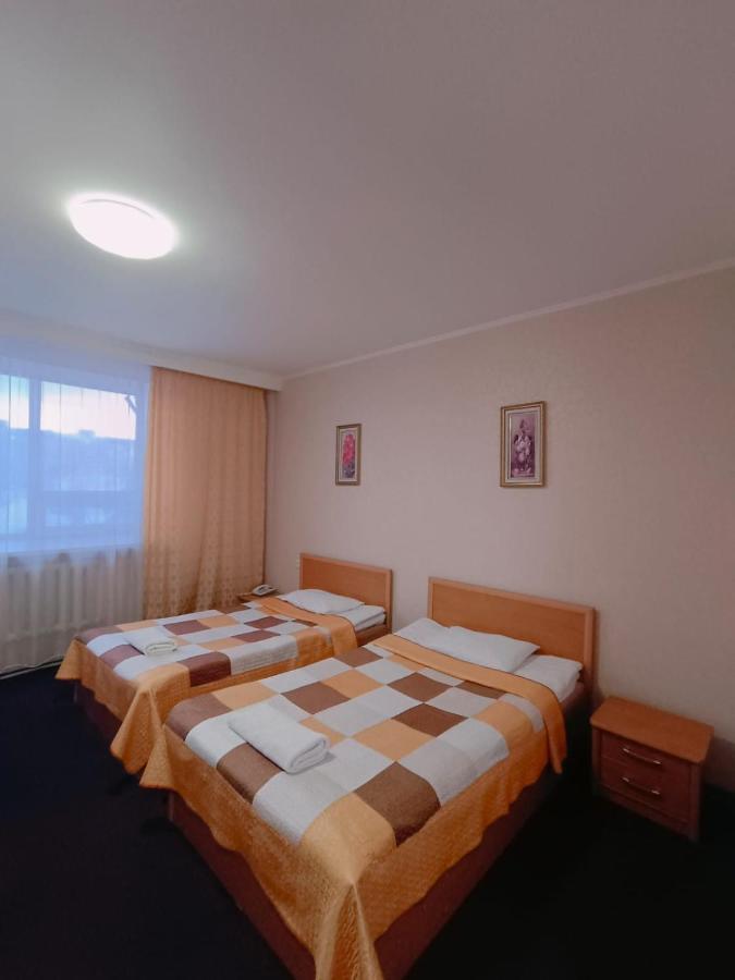 Altyn-Adam Hotel Asztana Kültér fotó