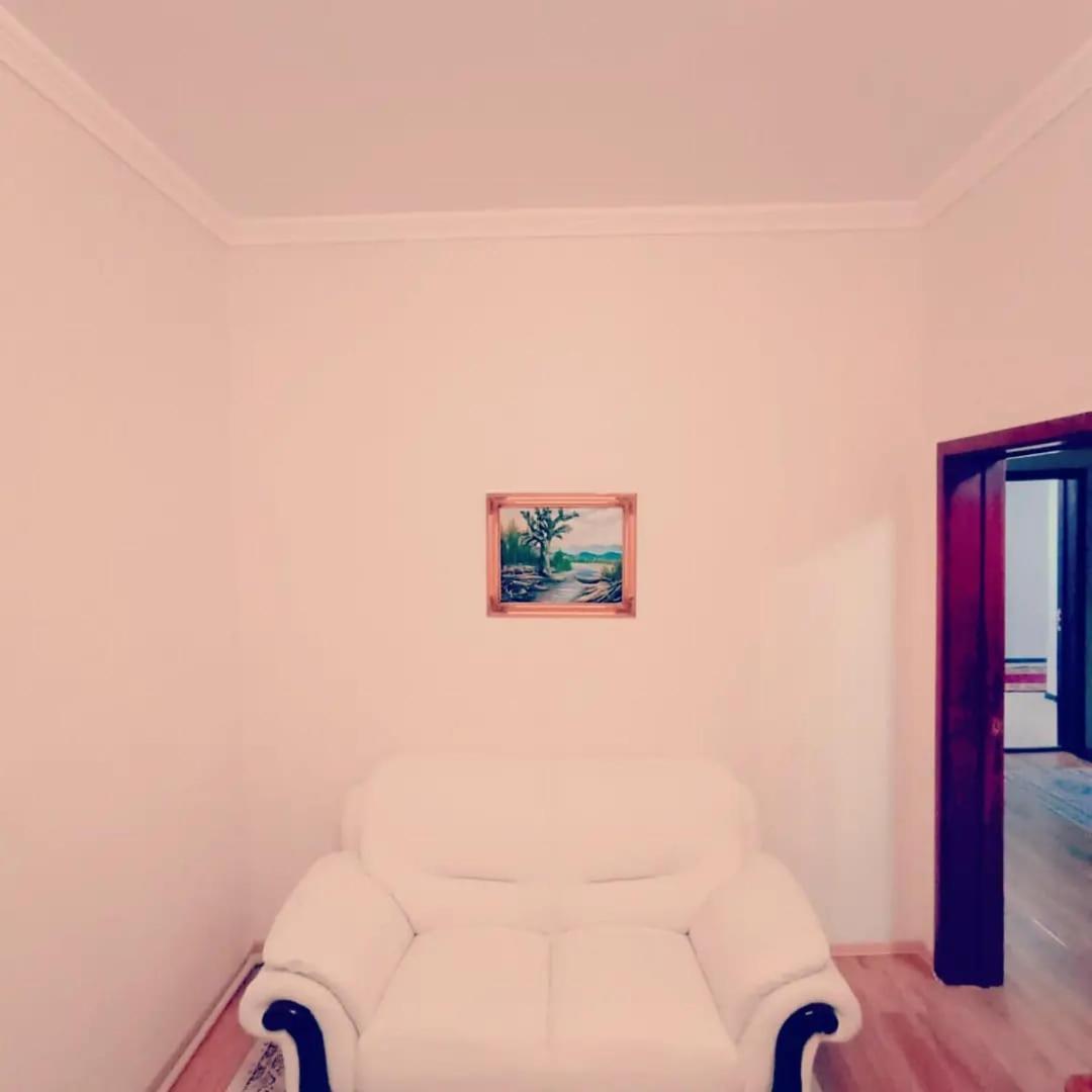 Altyn-Adam Hotel Asztana Kültér fotó